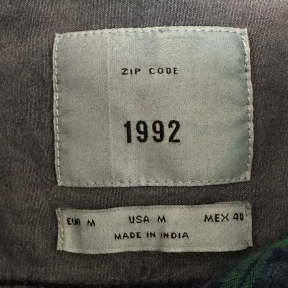 Zip Code 1992 Zara Men’s Blue Green Plaid Distressed Button Down Shirt Medium - Picture 5 of 6